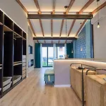 Big House & Stylish In Ruzafa By Invalencia