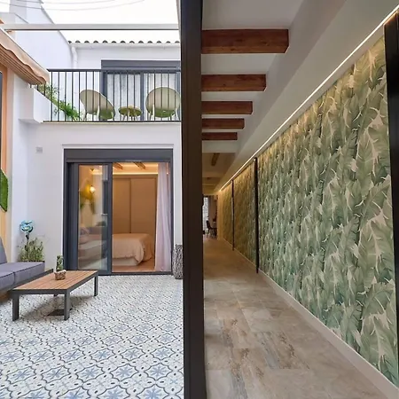 Big House & Stylish In Ruzafa By Invalencia